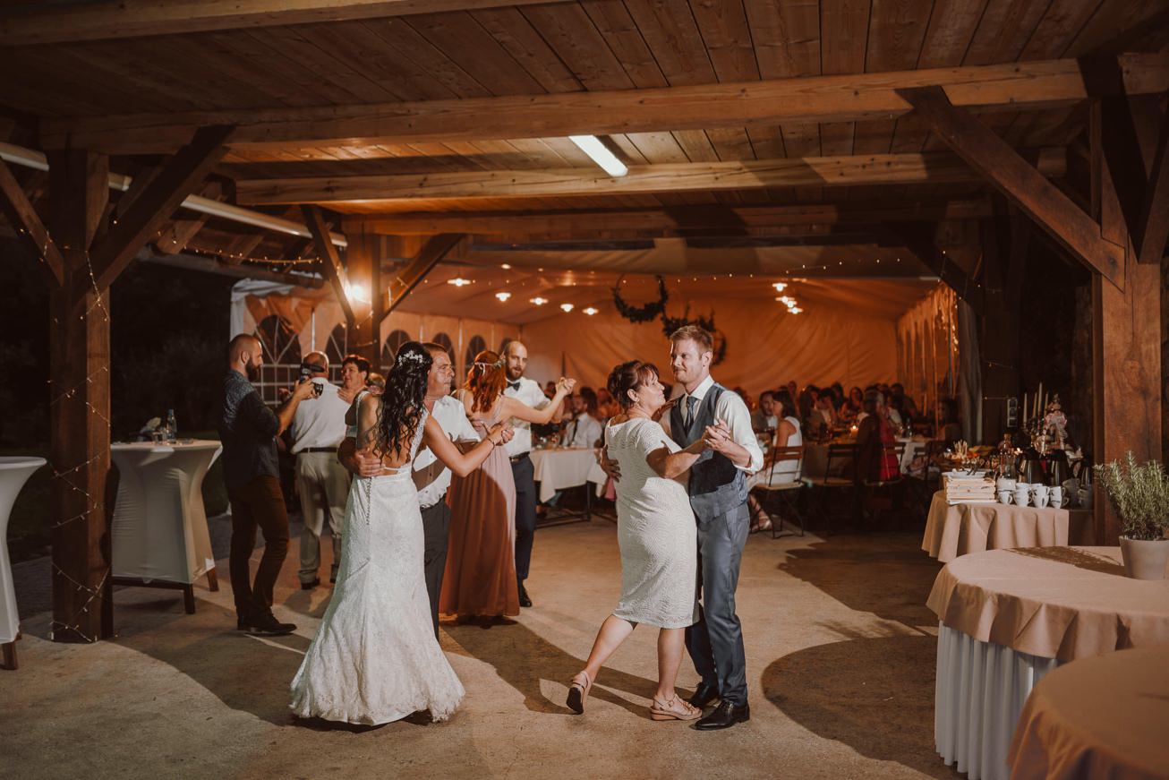 Poroka Zagarjev Mlin Novo mesto Porocni fotograf Wedding photographer 144