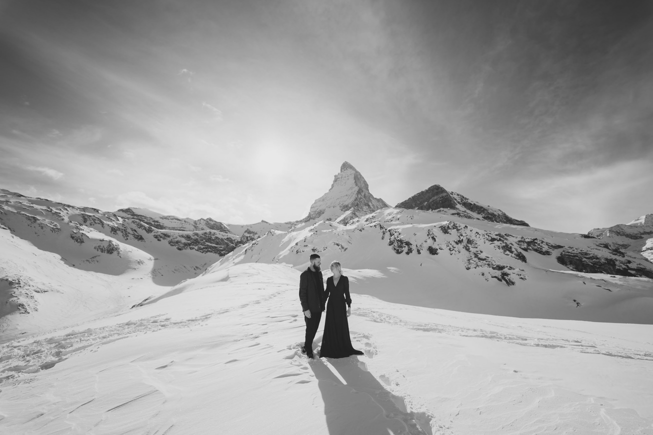32 couple session matterhorn photographer elopement proposal