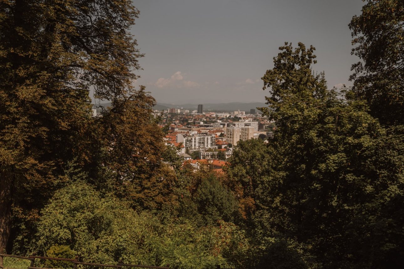 Slovenia Ljubljana Castle Porocni fotograf Wedding photographer